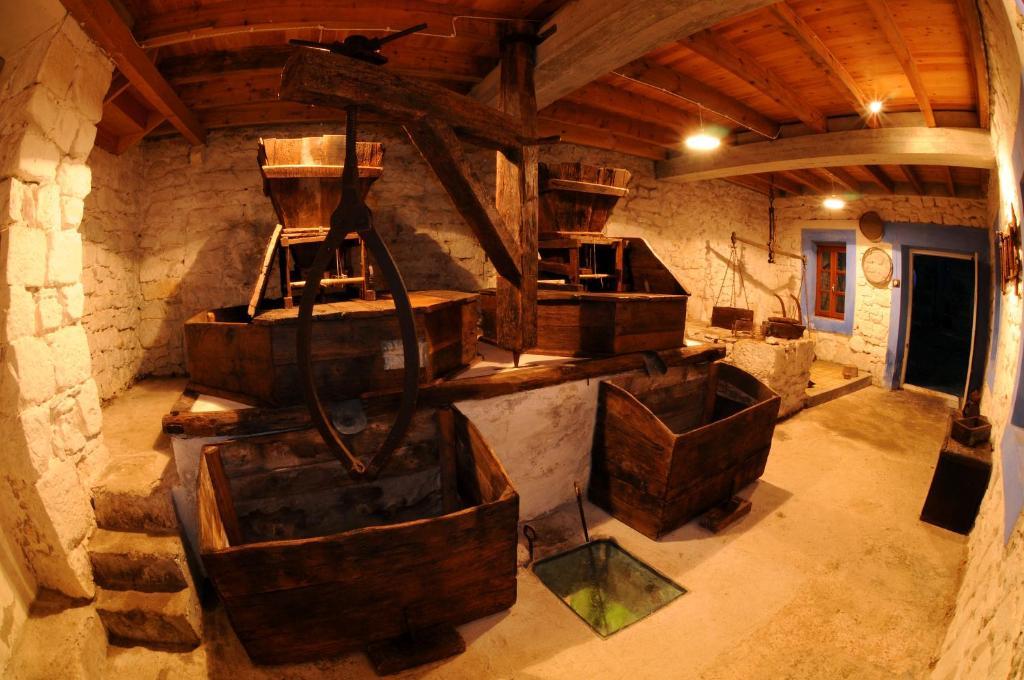 Capitan Tximista Hostel Χονδαρρίμπια Εξωτερικό φωτογραφία